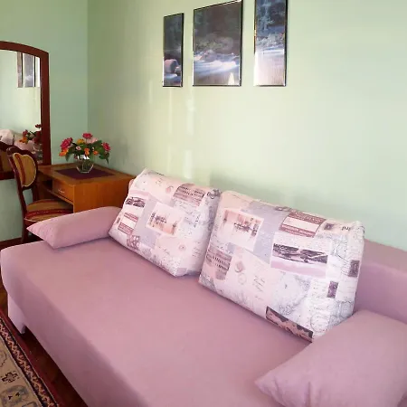 Catarina - Zad111 By Interhome *